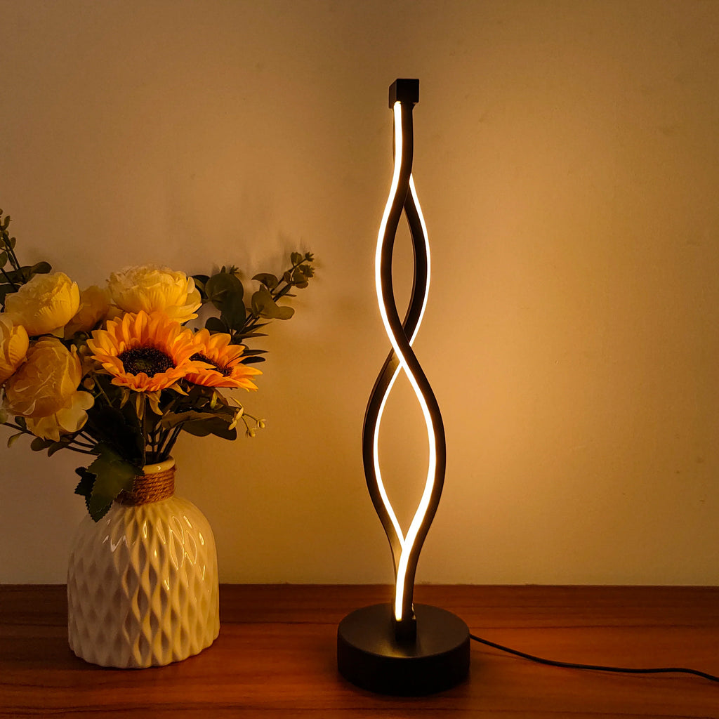 Nordic Black Table Lamp Minimalist Bedroom Lighting